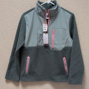 Te Verde Women's Sweater in Gray and Pink